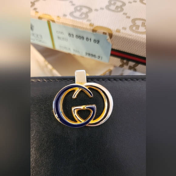 EUC Vintage Gucci Wallet - Picture 2 of 11